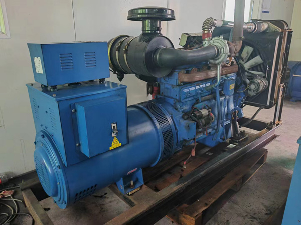 城厢100kW柴油发电机组使用多级机油有哪些优缺点？